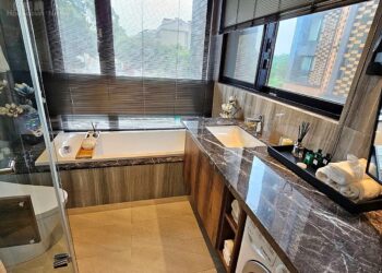 老公寓最怕浴室漏水！過來人曝「改裝方法」：完全沒壁癌