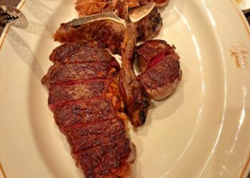 《臺北米其林指南》餐盤推薦餐廳-頂級乾式熟成牛排