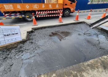 省道岡山路620號前台水200mm管線被輾壓破管-路面下陷-今(9)日清晨已恢復通車