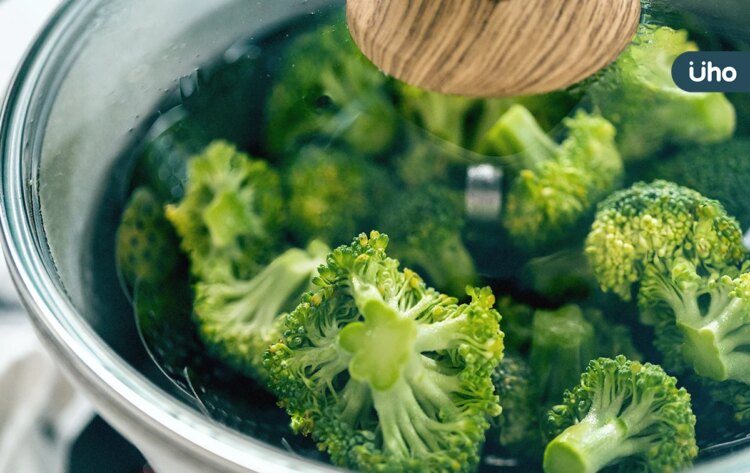 蔬菜怎麼煮,才能保留最多維生素C?教你4招儲存營養:蒸煮優於汆燙 蔬菜怎麼煮,才能保留最多維生素c?教你4招儲存營養:蒸煮優於汆燙