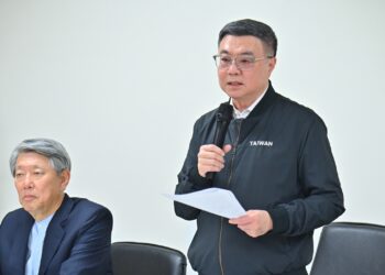 關稅風暴來襲-行政院長卓榮泰桃園啟動產業傾聽之旅-宣布880億挺產業拚談判