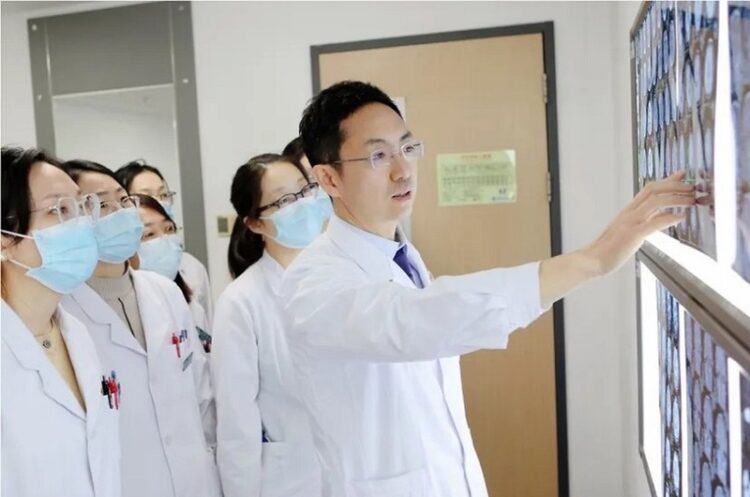 阿茲海默病新突破!全球首款月注型多奈單抗中國首用 阿茲海默病新突破!全球首款月注型多奈單抗中國首用