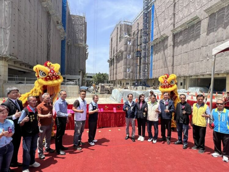 高雄自辦社宅!大寮社宅總戶數達384戶 今上樑、預計115年完工 高雄自辦社宅!大寮社宅總戶數達384戶-今上樑、預計115年完工