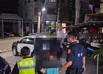 又見假投資詐騙！楠警飛奔逮車手