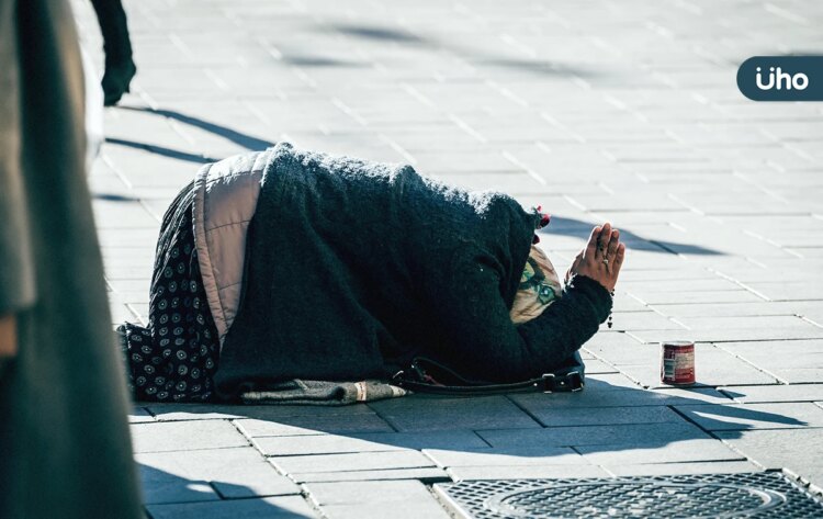 街頭竟成安全的港灣?社工觀察「女性街友悲歌」:她們有家回不去 街頭竟成安全的港灣?社工觀察「女性街友悲歌」:她們有家回不去