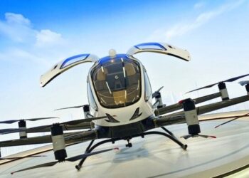 無人機飛入羊城生活：從“黑科技”到“好幫手”