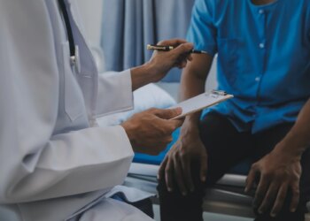 腎友福音-–-逆轉腎平台，打造數位化腎病照護新時代