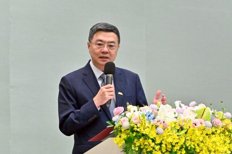 政院核定880億支持方案申請細節 政府擴大撐傘 挺住勞工 放寬資格 強化產業應對力道 政院核定880億支持方案申請細節-政府擴大撐傘-挺住勞工-放寬資格-強化產業應對力道