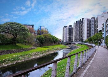 中壢舊市區新大樓極稀缺！500多坪建地瘋搶「比對手多10萬才拿下」