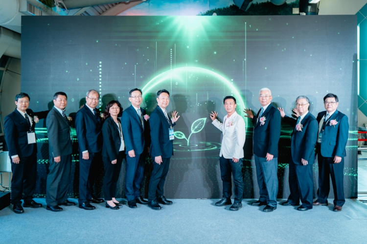 台灣saf減碳元年!-台塑化拚自產永續航空燃油