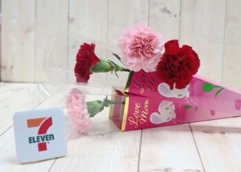 love-mom！統一企業集團「空運進口康乃馨」，向天下母親致敬