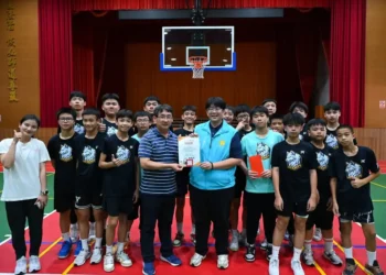 魏嘉彥市長轉贈企業贊助金 助吉安國中海外移訓