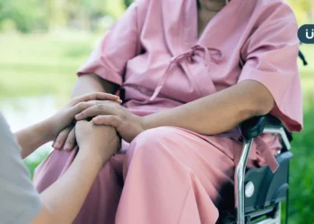 「母親不記得我的生日了⋯」他照顧失智母親學會體諒：忘記不代表不愛