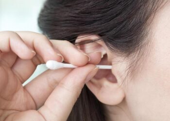 采耳專業耳道清潔 擺脫耳朵油膩悶塞感