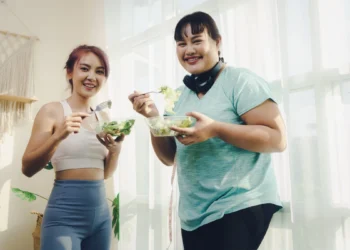 減重飲食這樣吃最有效！實證醫學力推的10大減重飲食法則與成效分析