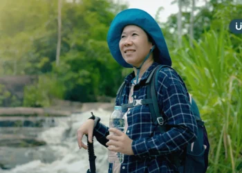 她50歲後「清空人生」展開朝聖之旅！她：中年後送自己「黃金空檔年」