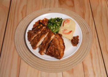 <美食> 新竹東區竟然還有高CP值烤肉便當 小資族和學生最愛百元有找