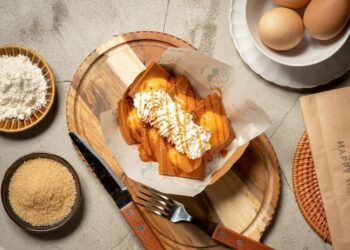 嘉義東區必吃甜點 現烤雞蛋糕香氣撲鼻 當地打卡新熱點