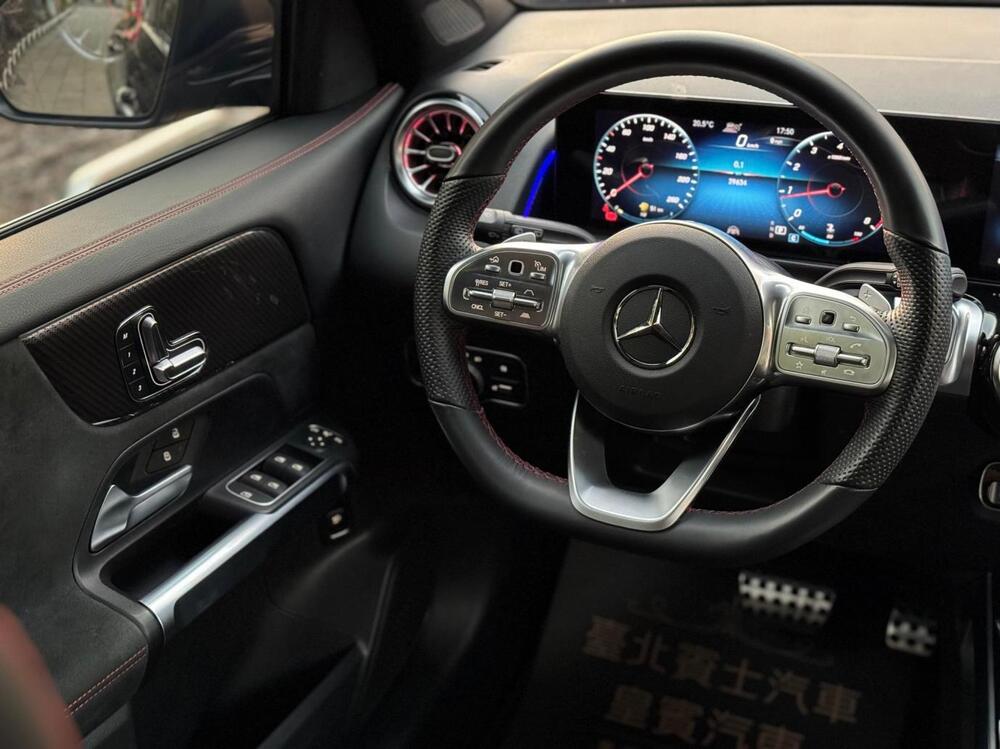台北中古車行推薦 專營賓士品牌三十年 誠信深耕高端名車市場 台北中古車行推薦 專營賓士品牌三十年 誠信深耕高端名車市場