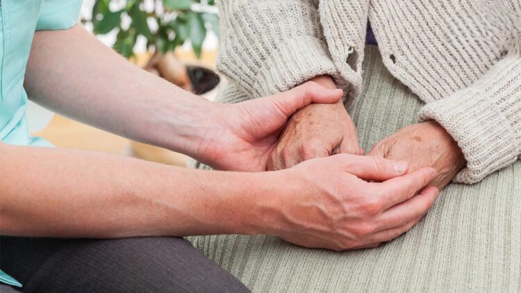 胃癌末不再只能化療 化療加免疫5成病患可控制癌細胞 醫師提醒：定期胃鏡檢查為必要