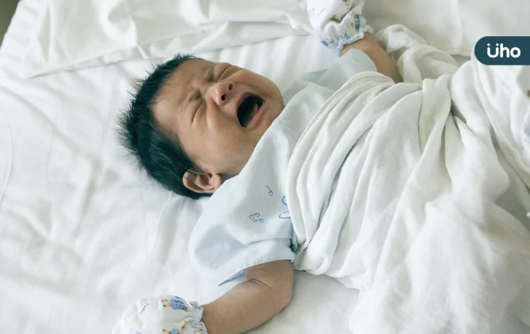 除了新冠、流感,RSV也正流行!醫警吿:嬰長大「恐增10倍氣喘風險」 除了新冠、流感,RSV也正流行!醫警吿:嬰長大「恐增10倍氣喘風險」