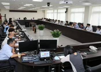 推動垃圾處理再生能源中心 許縣長：會做到全國最嚴謹