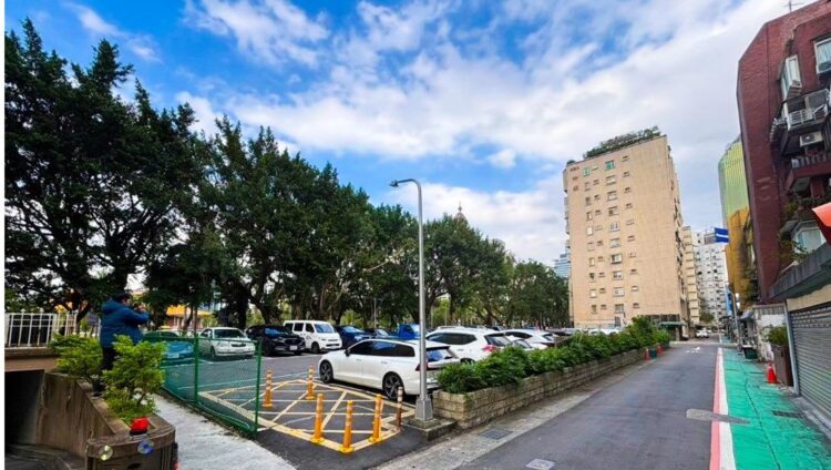 信義區逸仙段國有土地設定地上權案順利簽約-北市府攜手國防部與民間共同推動城市發展