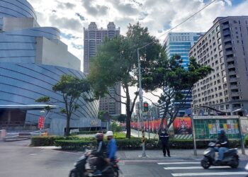 川普風暴衝擊「桃園超蛋黃區」-屋主怕了「立刻願意讓利50萬」！