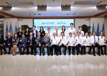 臺北榮總與直覺公司簽署合作備忘錄-打造微創手術新標竿