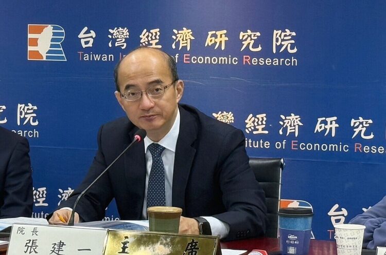 好不容易讓房市降溫、「注意拋貨潮」!張建一:利率非央行目前關心重點 好不容易讓房市降溫、「注意拋貨潮」!張建一:利率非央行目前關心重點