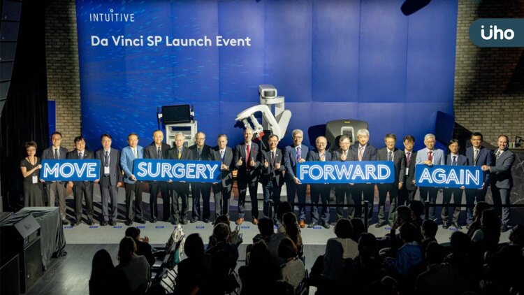 Intuitive 創新技術登陸臺灣,達文西單孔手術系統實現單一微小切口手術 intuitive-創新技術登陸臺灣,達文西單孔手術系統實現單一微小切口手術