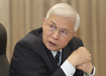 交屋潮將至！央行總量管制惹議-民眾貸不到款-專家籲差異化調整政策