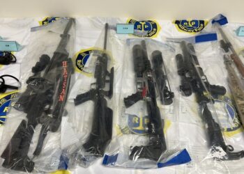 鐵路警察局落實全國檢肅非法槍械專案，-破獲地下兵工廠，起出長槍十餘枝