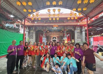 母親節防暴宣導結合親子同樂-臺南南區三官大帝廟湧入近500人同樂