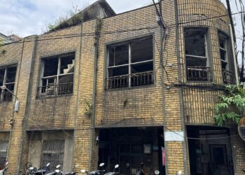 超悚屋況！土塊剝落、鋼筋鏽蝕又外露-新北2處海砂屋脫胎換骨