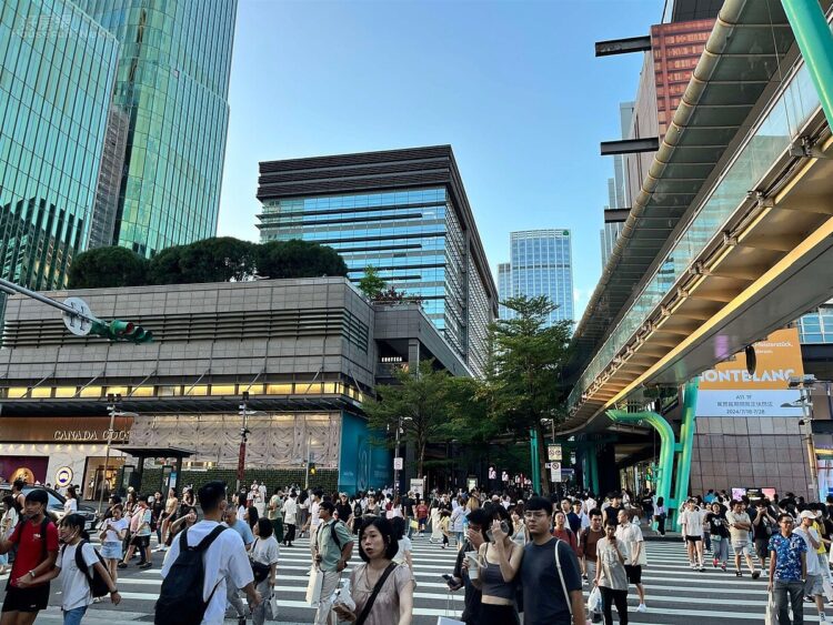 立院三讀通過！全國放假4＋1 最快今年「這時候」實施