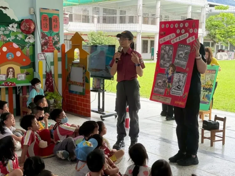 吉安鄉幼消防模擬劇逼真上演 游淑貞促防災小小初體驗訓練
