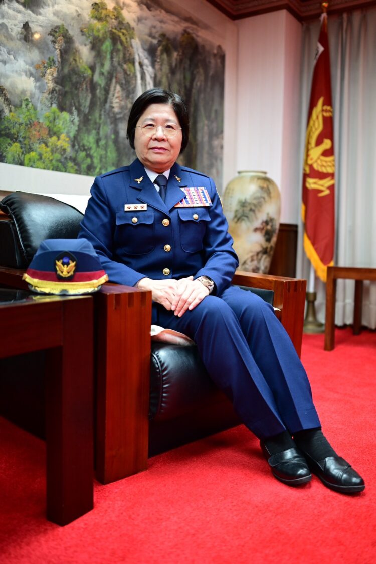 警政署副署長廖美鈴傑出貢獻 榮獲IAWP「領導統御獎」成臺灣女警之光 警政署副署長廖美鈴傑出貢獻 榮獲IAWP「領導統御獎」成臺灣女警之光