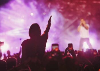 演唱會散場不用人擠人 義大皇家推出演唱會接駁住房，持票根享加碼優惠