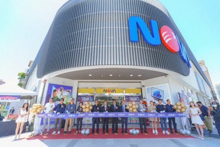 NOVA高雄店 5/16全新開幕！ 體驗科技創新生活 高雄資訊商圈旗艦地標     