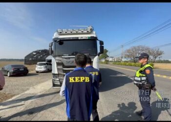 科技護環境! 高雄市AI智慧圍籬上線