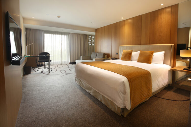 高雄翰品酒店推出夏季住房優惠 搶攻暑假旅遊潮 三大住房專案限時登場，平日輕鬆遊港都