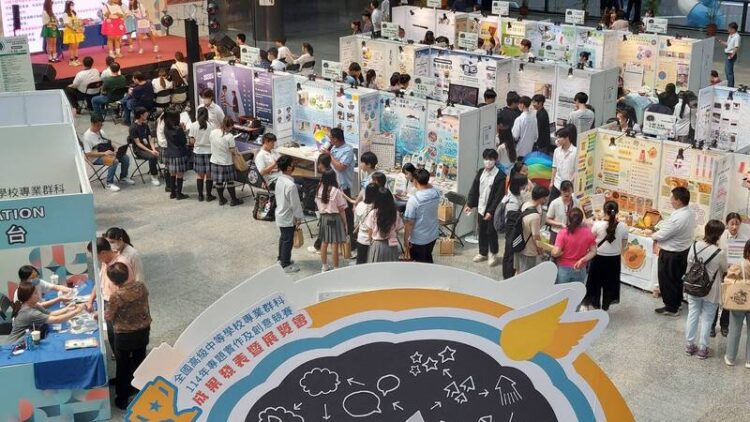 「全國高級中等學校專業群科專題實作及創意競賽優良作品展」於科工館登場