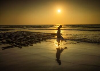 嘉義海線玩到飽 吃蚵、出海、玩沙灘一次滿足