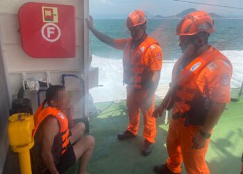 泳圈偷渡驚現金門海域 中國男子遭即時攔截 海巡署警示灰帶襲擾升溫