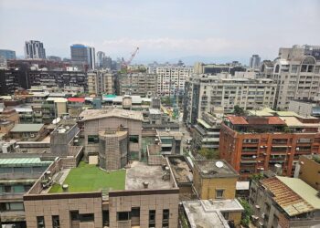 少子化＋高齡化加劇…20年後老屋便宜撿？網友、專家揭證據反駁