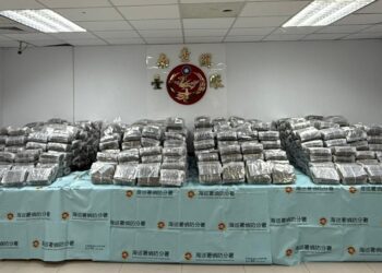 海巡署偵防分署臺南查緝隊破獲漁船走私逾400公斤大麻案