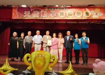 府會攜手，鍾東錦李文斌整合社會資源協助學童圓夢