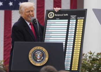 川普貿易政策遭司法重擊，美聯邦法院裁定進口關稅越權，中國30%、臺灣等各國10%暫停徵收