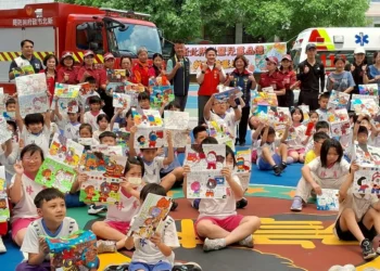 小畫筆揮灑清「廉」大冒險——新北消防辦理防災X品德繪畫比賽！